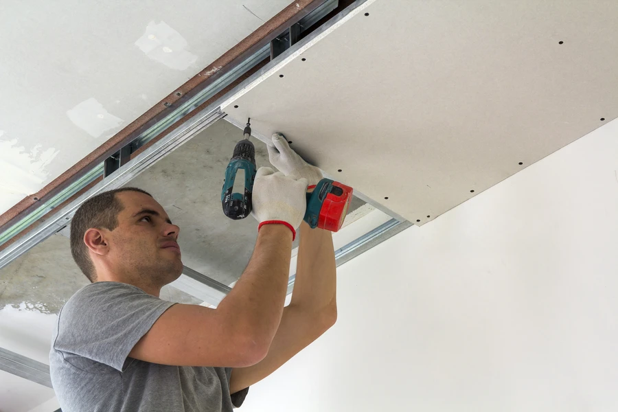 The Benefits Of Hiring A Professional For Drywall Repair Work in La Vergne TN